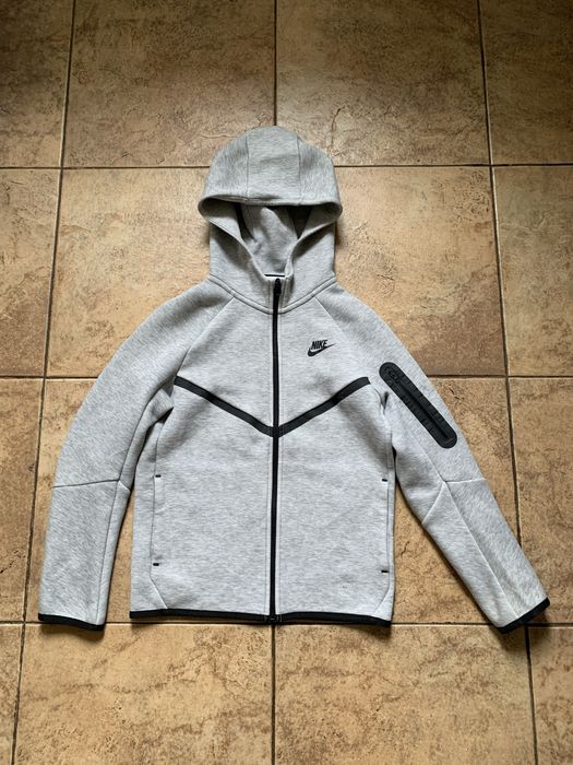 Кофта Nike Tech Fleece. 147-158. Xs