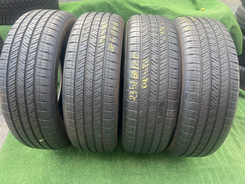 # Opony Goodyear 235/60/20 komplet demo