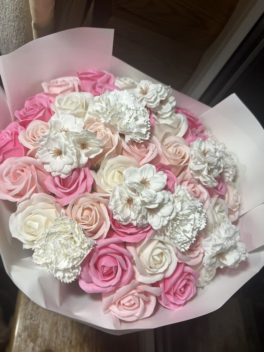 Продам Мильний букет32-35троянд