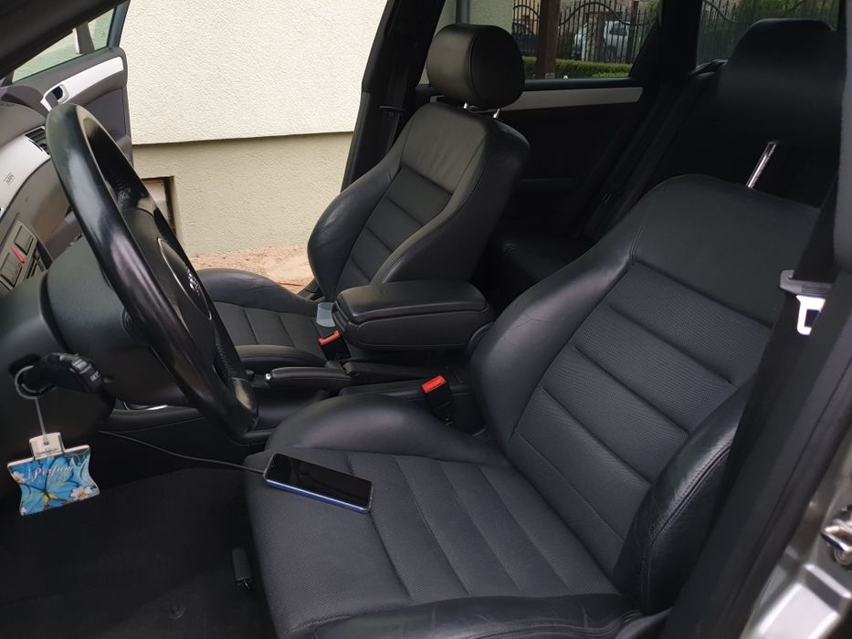 Na sprzedaż Audi A6 C5 Kombi (Avant) z 2003 roku  1.9 TDI o kodzie AVF  170 KM