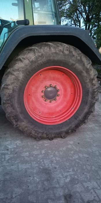Opona trelleborg 620 70 r42 TM 700alianccy Michelin ozka felga
