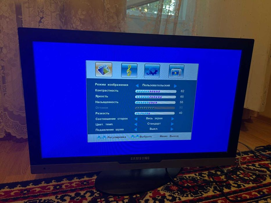 Телевізор Samsung  32" led є можливість підключення Т2 та Смарт ТВ