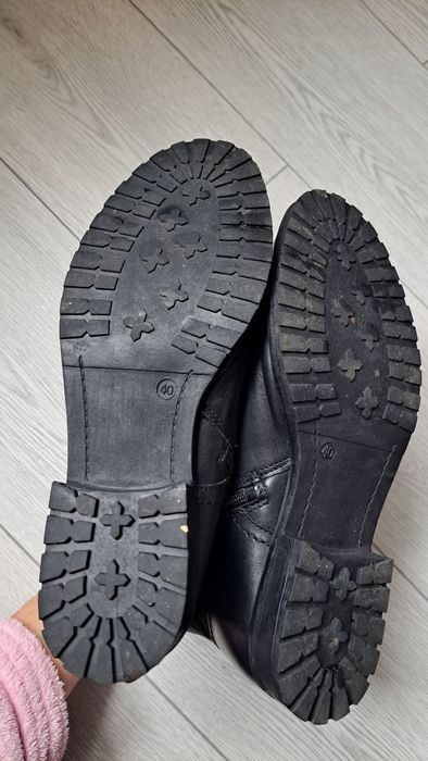 Продам ботинки, 40 р