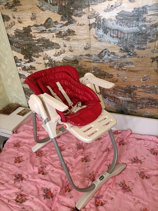 Продам чехол для стульчика  Chicco Polly Magic.