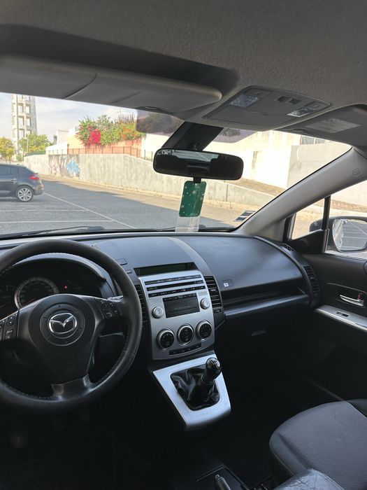 Mazda 5 2.0 CD 143cv – 7 Lugares – Impecável