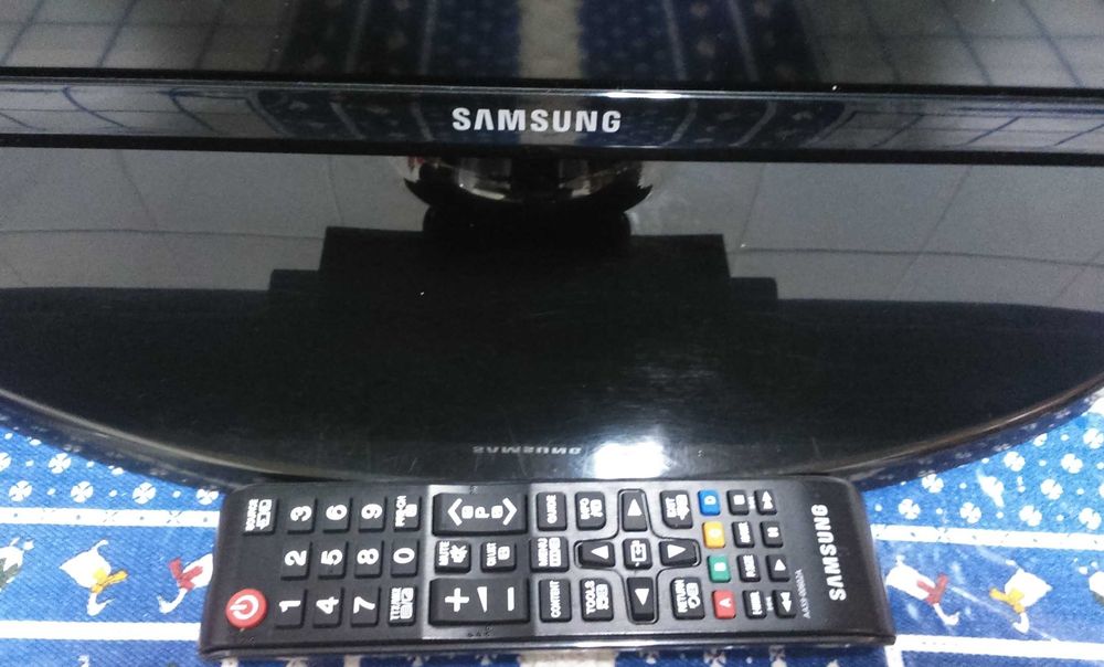 TV Samsung Led 32"