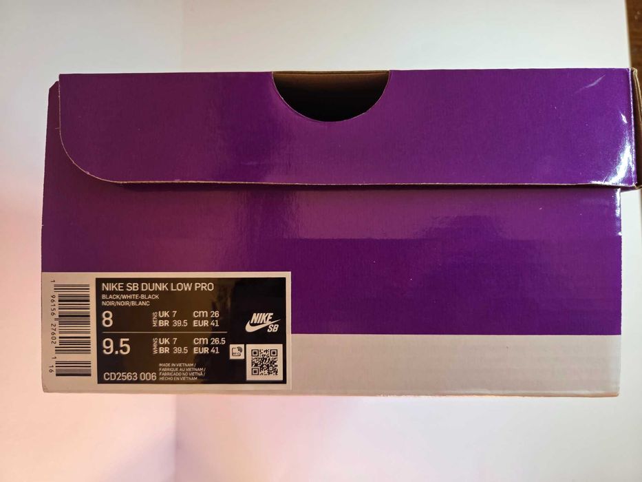 Nike SB Dunk Low Pro – Preto/Branco – EU 41