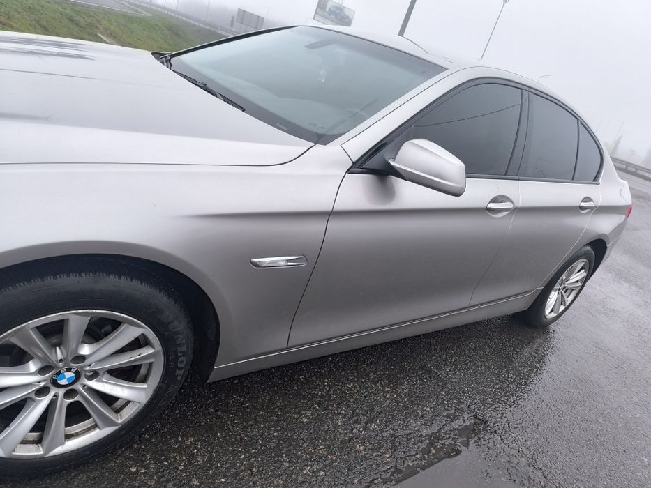 Продам BMW 525i(официал)