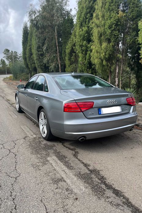 Audi A8 3.0 TDI V6 Quattro 250 CV