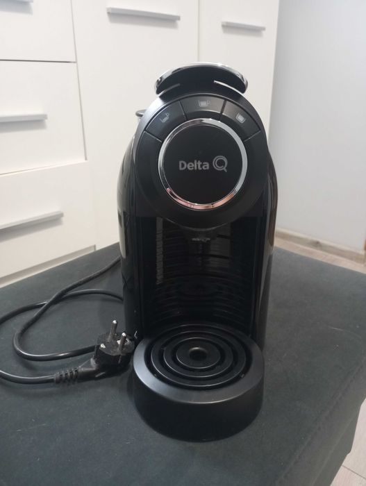 Ekspres do kawy Delta