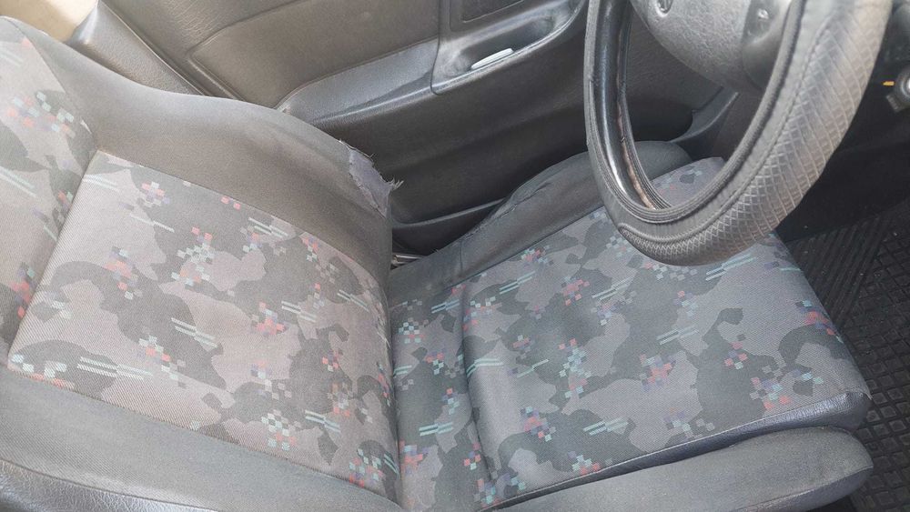 Volkswagen Polo Classic 1.9 tdi (1998) -  carro económico