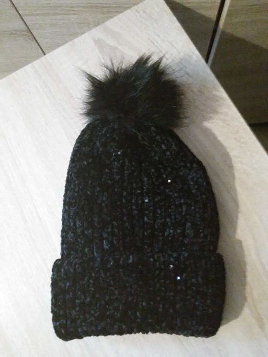 Czapka damska nowa