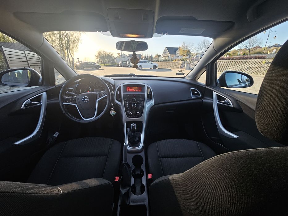 Opel Astra J 1.4B+lpg 120KM