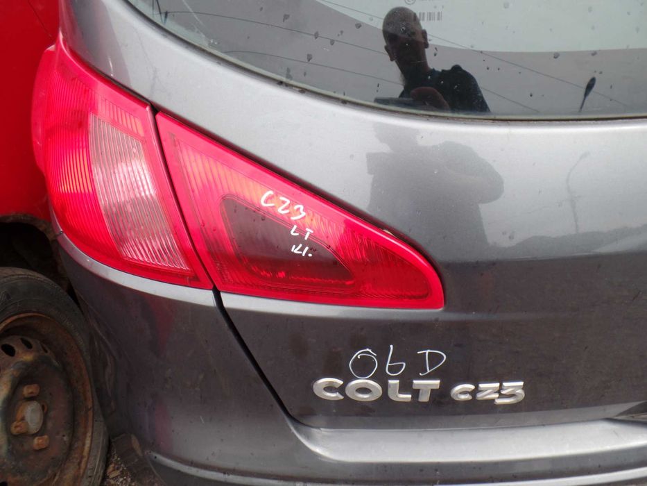 Sie6 Lampa tylna lewa w klapę mitsubishi colt VI cz3 wysyłka