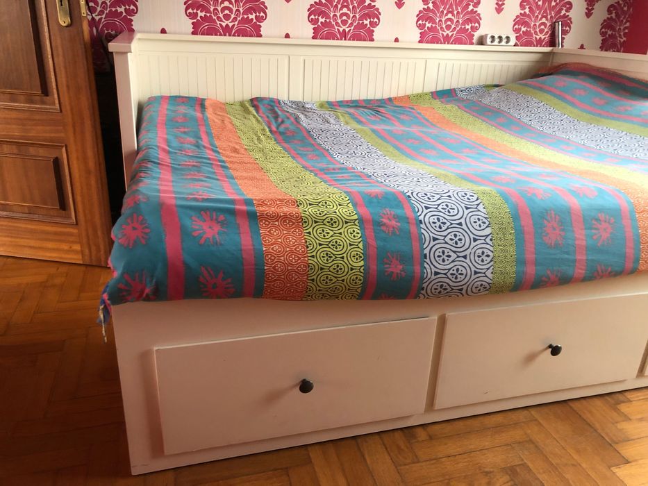 Cama de casal dupla praticamente nova