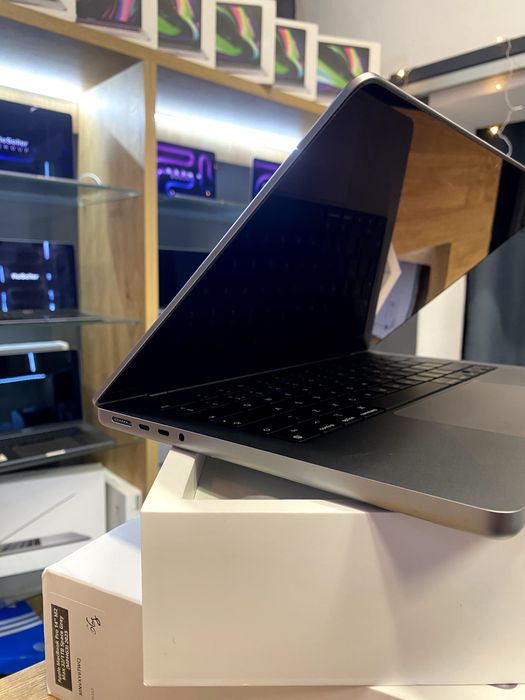 macbook pro 14 m2 max - купити ноутбуки - Ціна на OLX.ua
