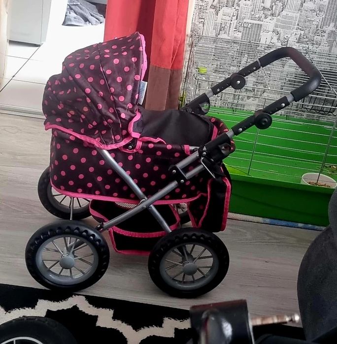 Wózek dla lalek.