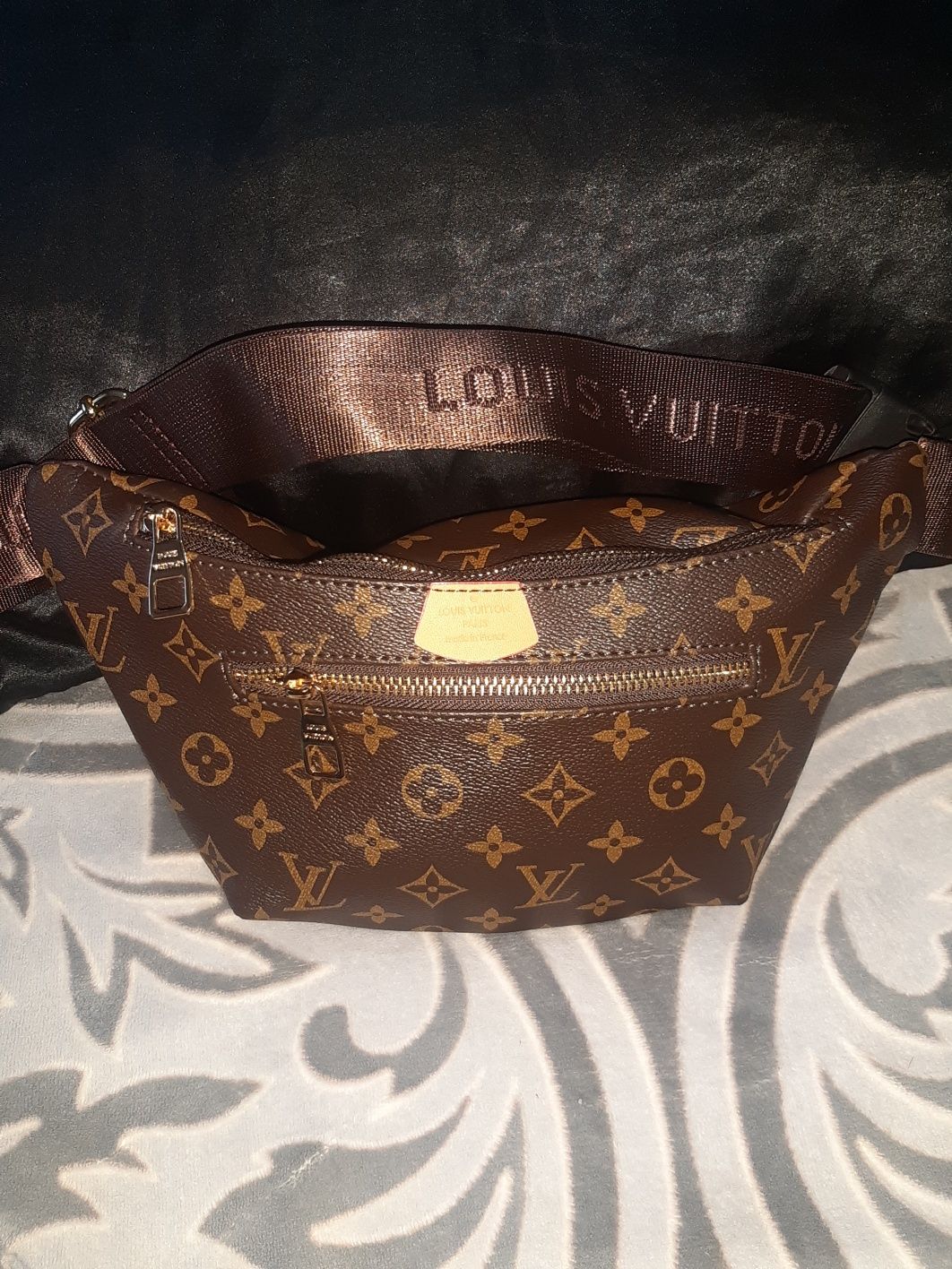 Bolsa Louis Vuitton Homem Faro (Sé E São Pedro) • OLX Portugal