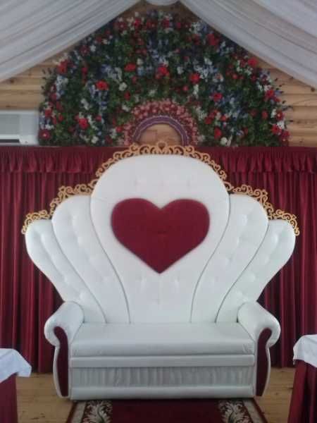 Продам Свадебный трон