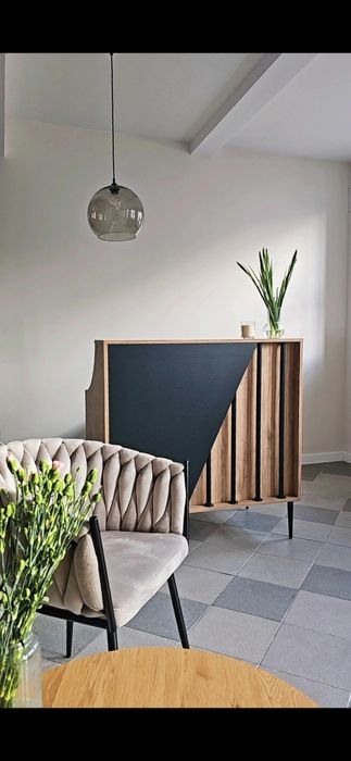 Lada recepcja loft