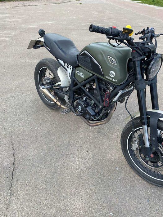 Продам мотоцикл Geon Scrambler