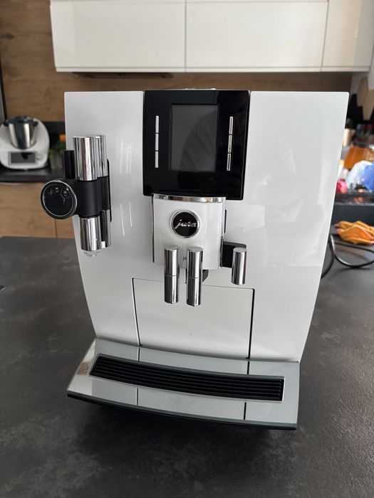 Ekspres do kawy JURA J6 biały