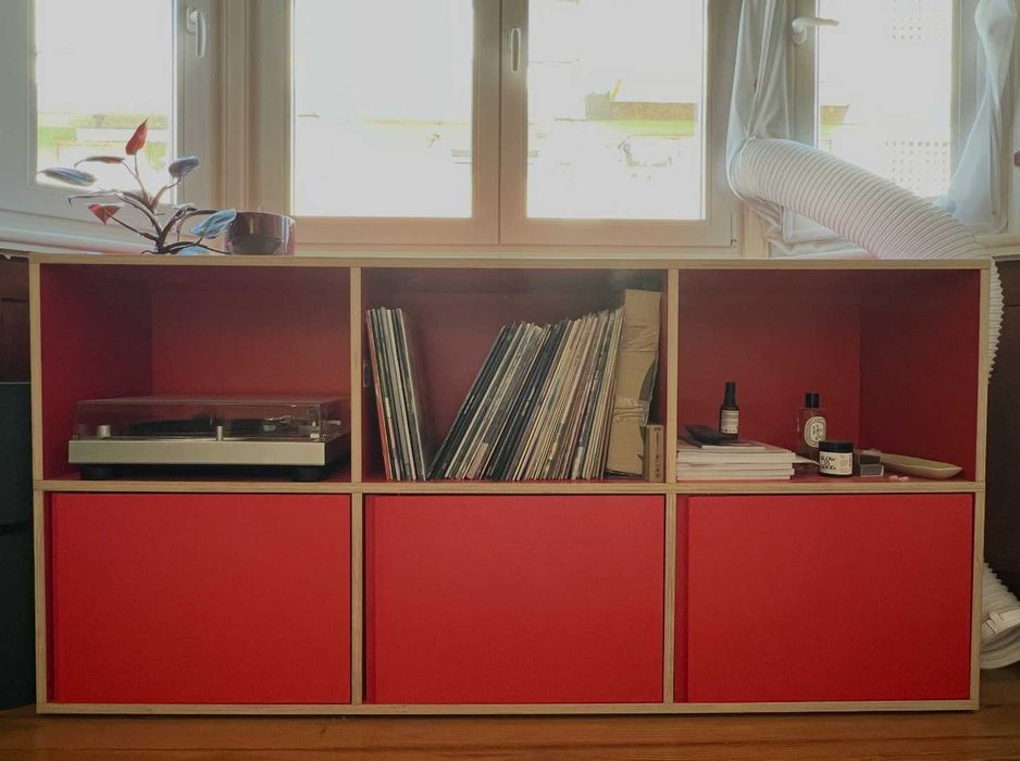 TYLKO Sideboard red