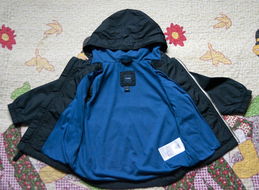 Классная ветровка baby Gap для мальчика 2 года, 95 см. Б/У