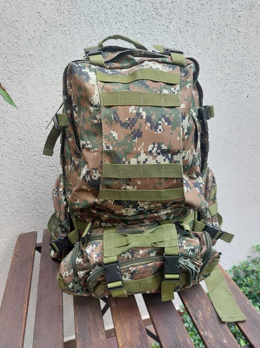 Nowy plecak w US  marpat poj ok 40-44 litry