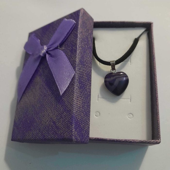 Colares de pedras semipreciosas