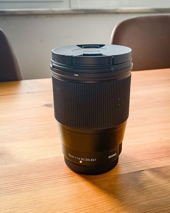 Lente Sigma 16mm F/1.4
