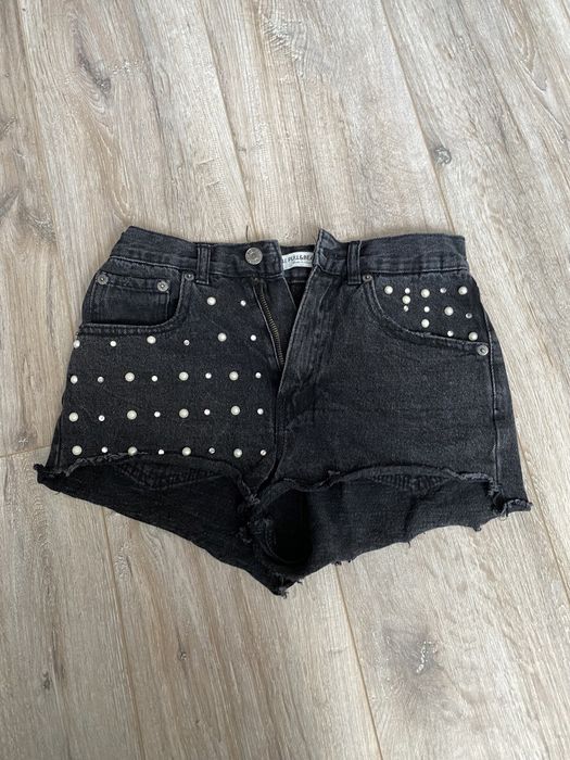 Джинсовые шорты Pull and bear