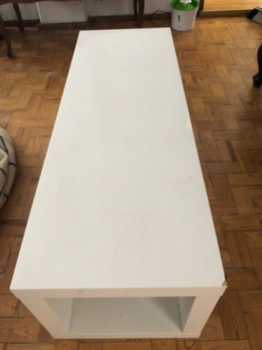 Consola para televisão