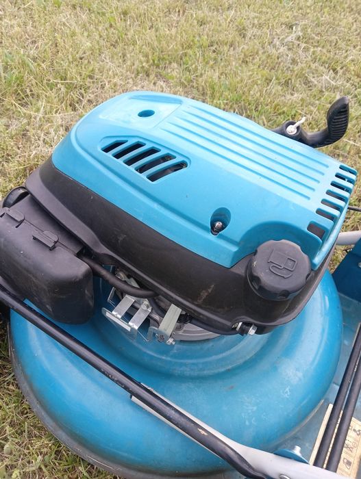 Газонокосилка 51см Hyundai L5100M + 2 фильтра воздушных