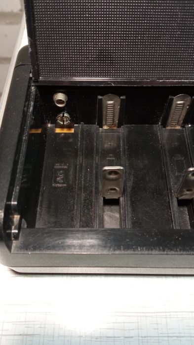 Зарядка  PHILIPS.