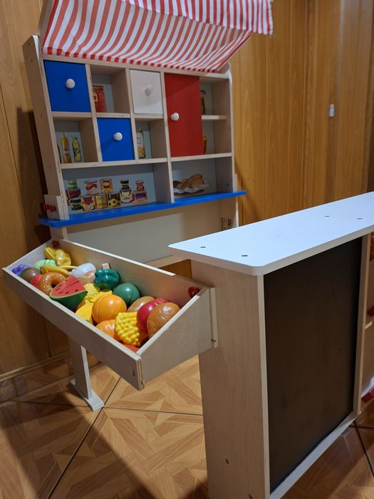 Sklepik drewniany play tive