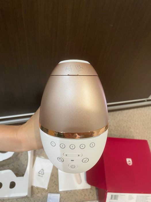 Depilator Philips Lumea 9900