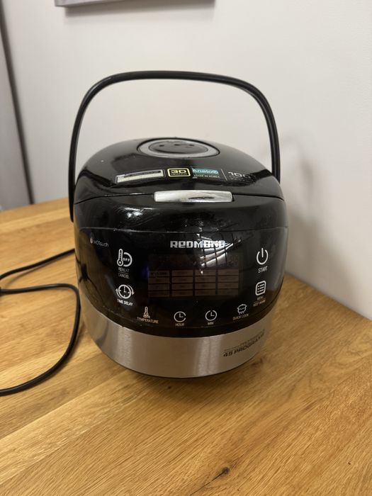 Multicooker REDMOND RMC-M90E