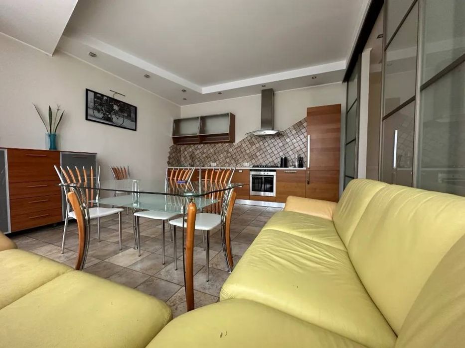 Сдам 3 ком квартру Я. Самарского