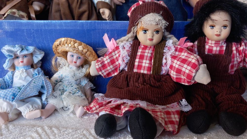 10 Bonecas de porcelana