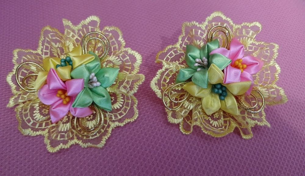 Заколки  ручной работы в технике Канзаши