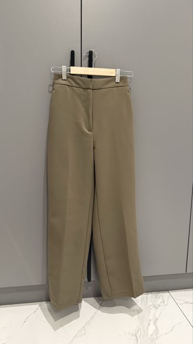 Класичні боюки Zara укорочені рр хс