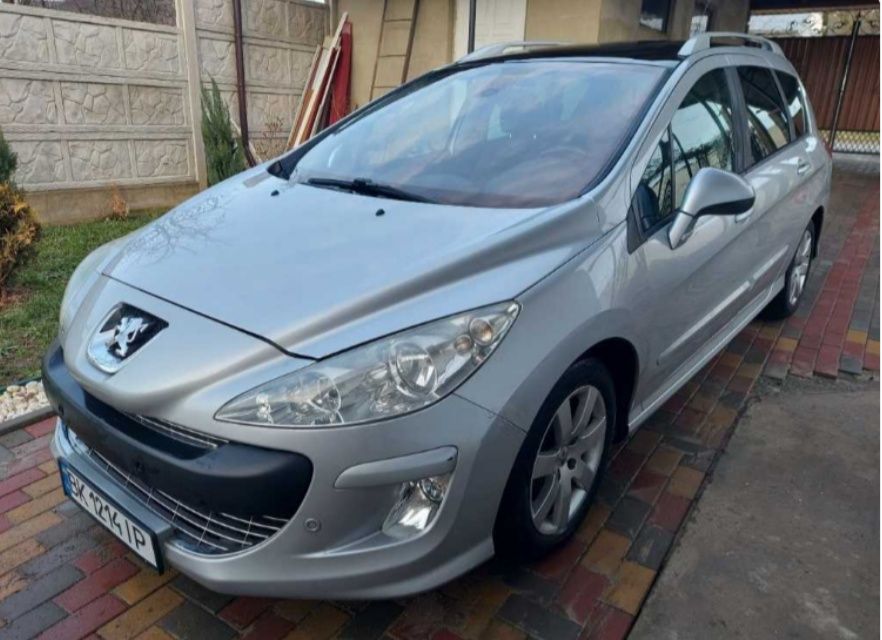 Peugeot 308 SW 2009 для військових