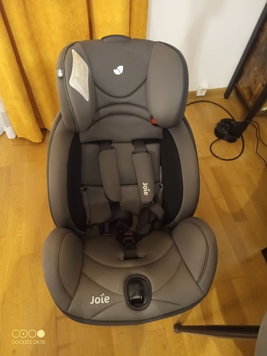 Fotelik samochodowy jole