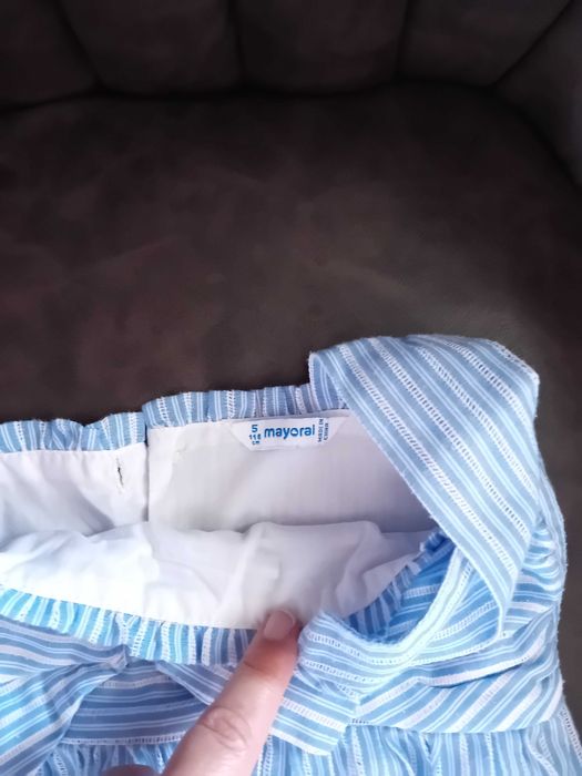 Vestidos Mayoral e Sfera 4-5 excelente estado!