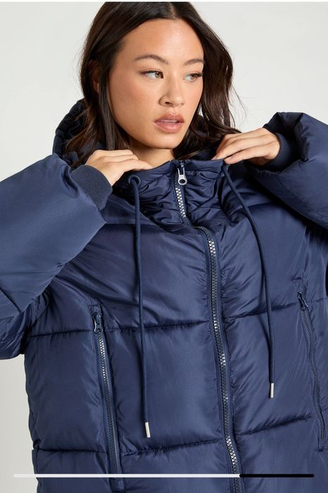 Жіноча  зимова куртка