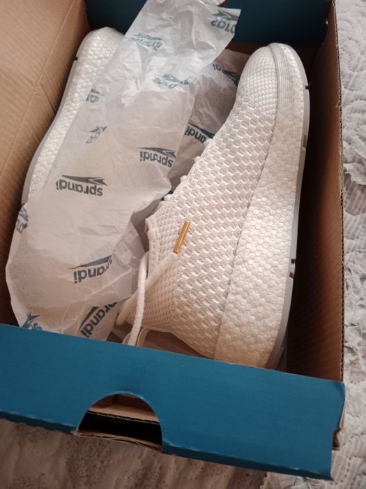 Sneakersy Sprandi