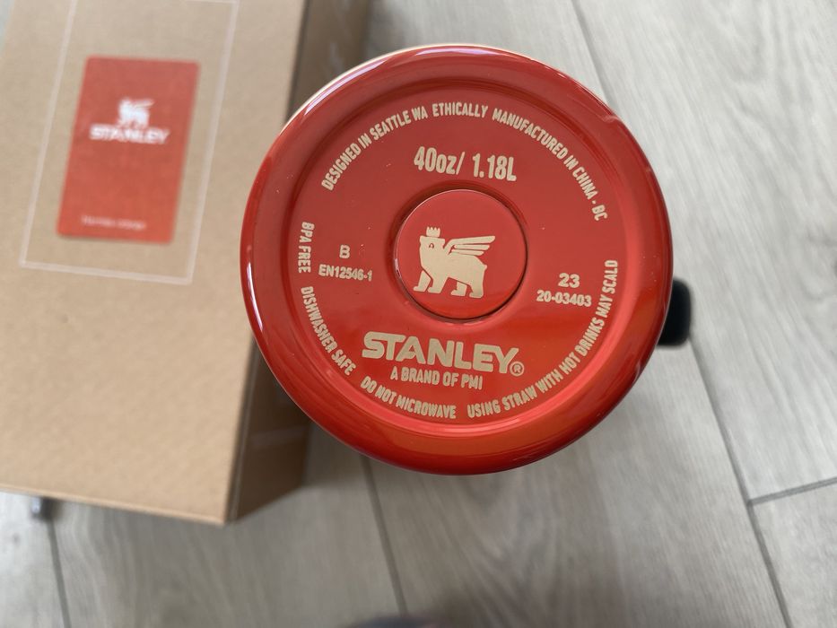 Stanley - Oryginalny Kubek termiczny Quencher H2.0 FlowState Tumbler (1.18L) Czerwony połysk