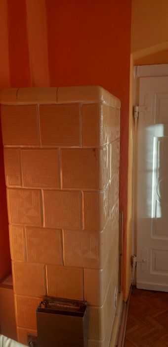 Piec kaflowy do rozbiórki