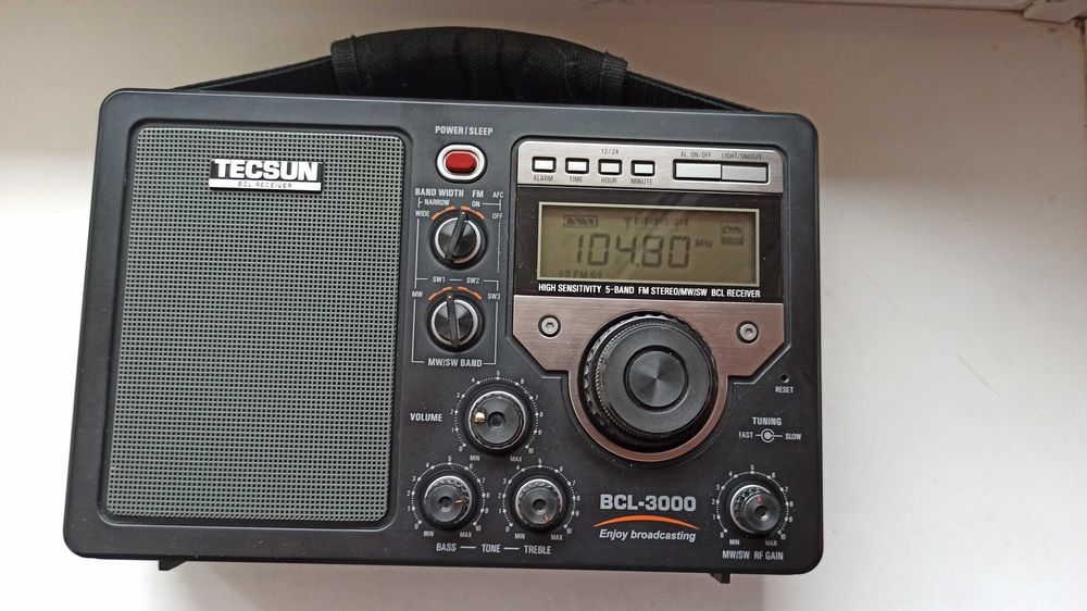 Продам радиоприемник TECSUN BCL 3000 + подарок: 3 700 грн ...